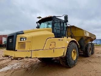 CAT 745