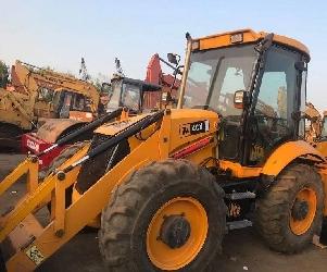 JCB 4CX
