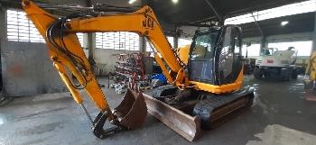 JCB 8080