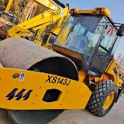 XCMG XS 142 J