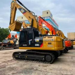 CAT 320 D