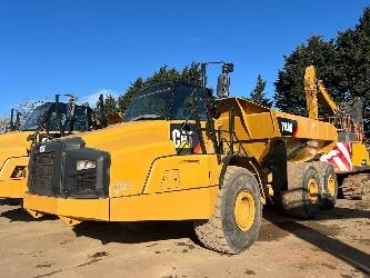 CAT 740 B