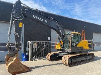 Volvo EC220E