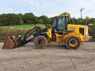 JCB 437 HT