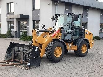 CAT 906