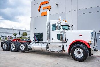 Peterbilt 389