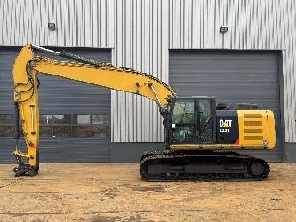 CAT 323E