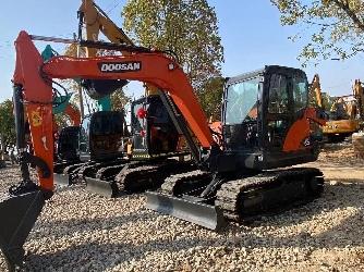 Doosan DX60