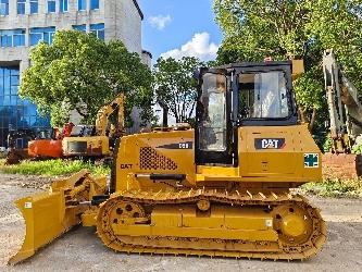 CAT D 5 K