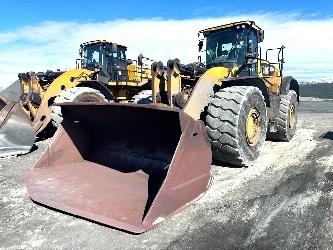 CAT 982 M