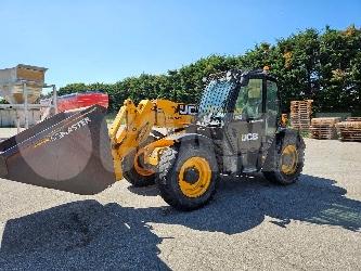 JCB 541-70