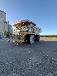 CAT 775F