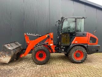 Kubota R065