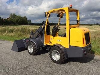 Eurotrac W12