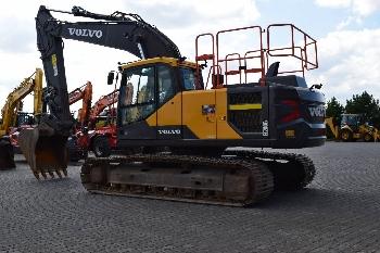 Volvo EC 200