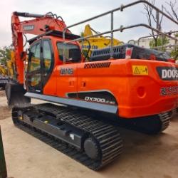 Doosan DX 300