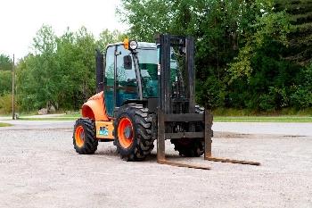 Ausa C 250 H