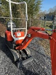 Kubota K 008