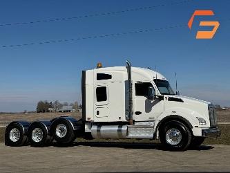 Kenworth T880