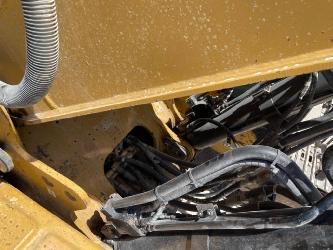 CAT 330 D LN