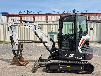 Bobcat E 32i