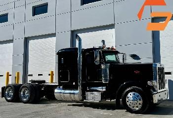 Peterbilt 389