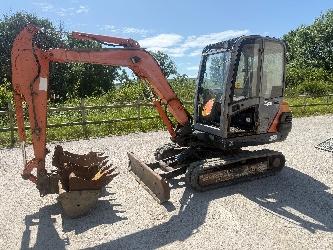 Hitachi ZX30