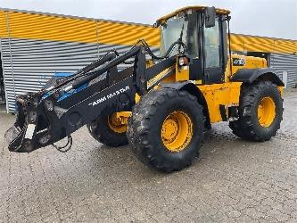 JCB 416S