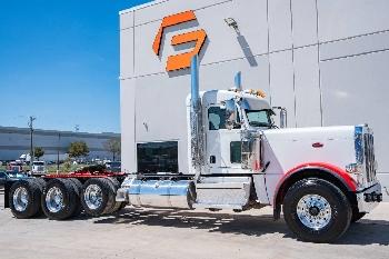 Peterbilt 389