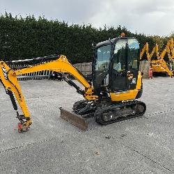 JCB 8026