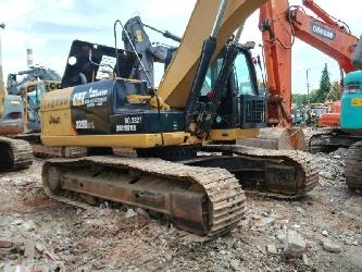 CAT 323 D L