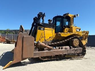 CAT D 9 T