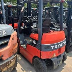 Toyota 15