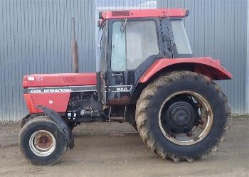 Case IH 745