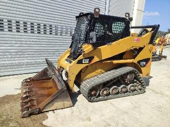 CAT 257 B 2