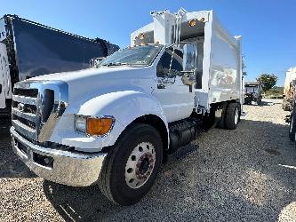 Ford F750