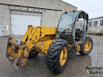 JCB 530