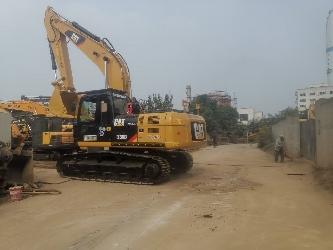 CAT 330 D