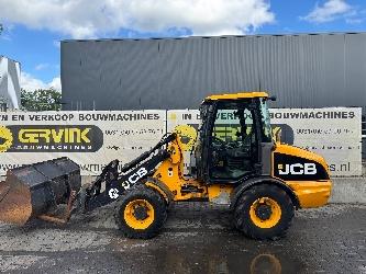 JCB 406