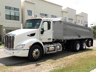 Peterbilt 579