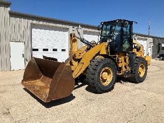 CAT 918 M