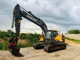 Volvo EC 220