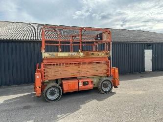 JLG M4069