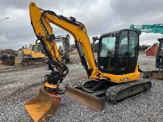 JCB 8055