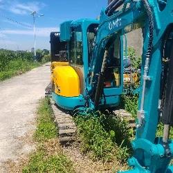 Kubota U30