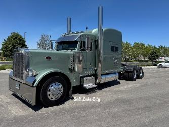 Peterbilt 379