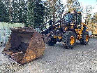 JCB 437 HT