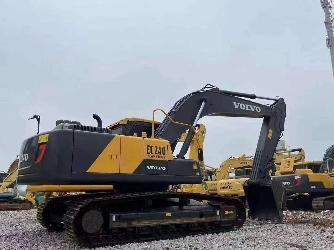 Volvo EC240