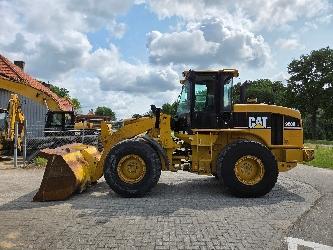 CAT 928G