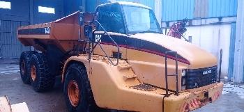 CAT 740